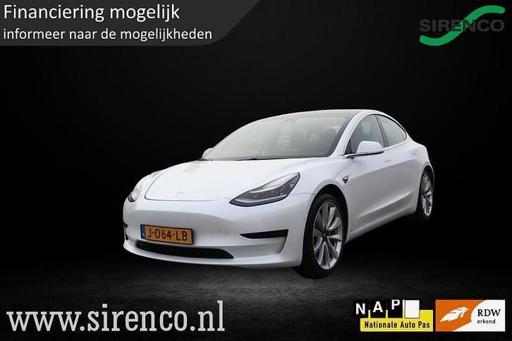 Wit Occasion 2020 Tesla Model 3 Standard Range Sedan | € 11.000 (Super prijs) - Afbeelding 1/4