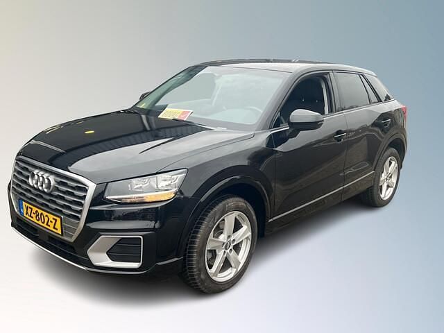 Zwart Gebruikt 2018 Audi Q2 Comfort SUV | € 22.499 (Goede deal) - Afbeelding 1/4