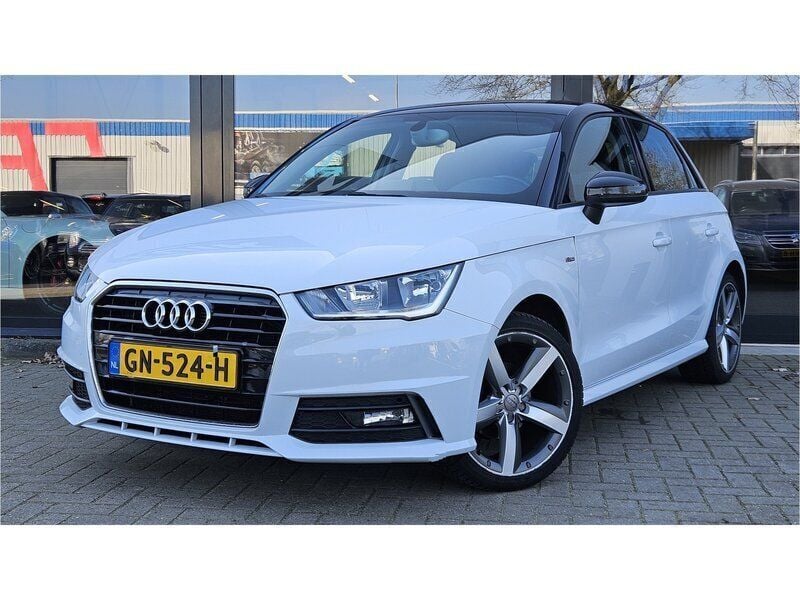 Wit Gebruikt 2015 Audi A1 Hatchback | € 9.900 (Eerlijke prijs) - Afbeelding 1/4