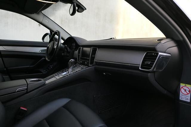 Occasion Porsche Panamera Sport 400 PK (294 kW) 2010 Zwart Hatchback