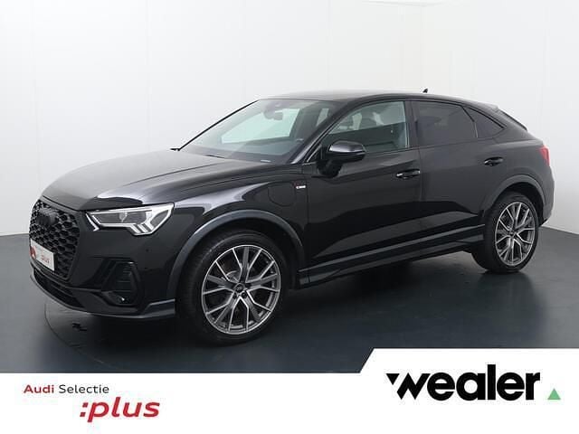 Zwart Gebruikt 2022 Audi Q3 Sportback Ambiente SUV | € 41.940 (Goede deal) - Afbeelding 1/4