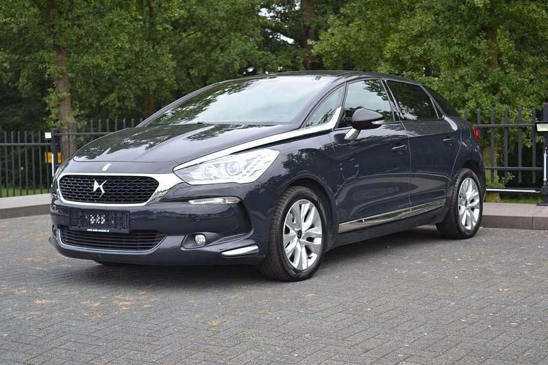 Occasion DS Automobiles DS5 Business 165 PK (121 kW) 2016 Grijs Hatchback