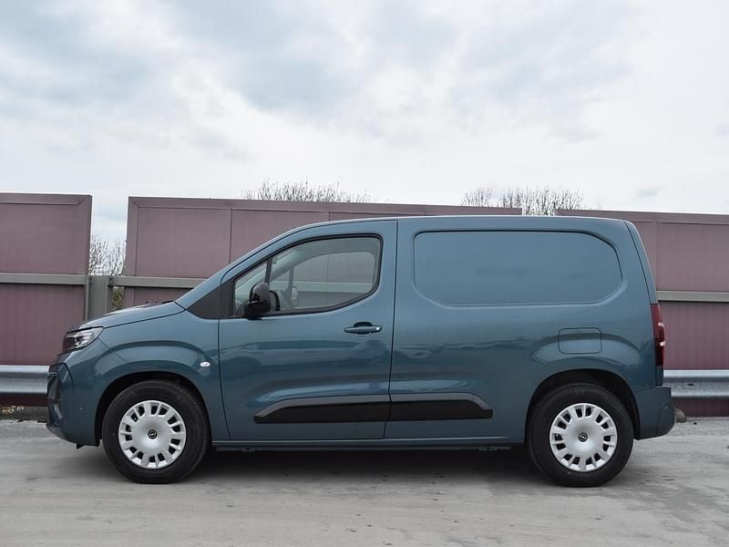 Nieuw Opel Combo-e Life Comfort 100 kW (136 PK) 2025 Blauw Van