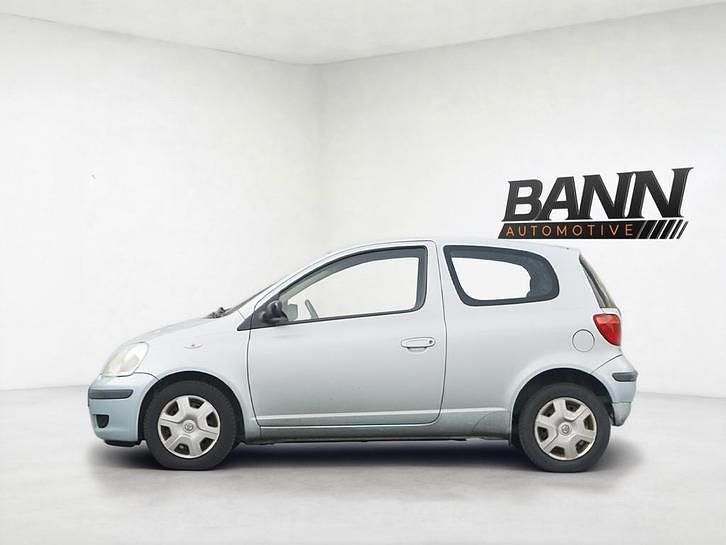 Occasion Toyota Yaris 87 PK (63 kW) 2005 Blauw Hatchback