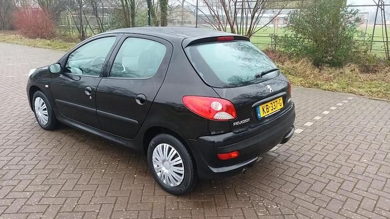 Occasion Peugeot 206 2010 Zwart (metallic) Hatchback