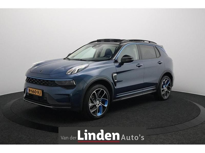 Blauw, metallic lak Gebruikt 2021 Lynk & Co 01 SUV | € 24.750 (Eerlijke prijs) - Afbeelding 1/4