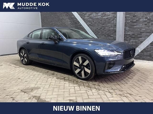 Blauw Gebruikt 2024 Volvo S60 Ultimate Sedan | € 41.900 (Eerlijke prijs) - Afbeelding 1/4
