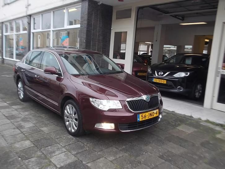 Occasion 2009 Skoda Superb Business Line | € 4.997 (Super prijs) - Afbeelding 1/4