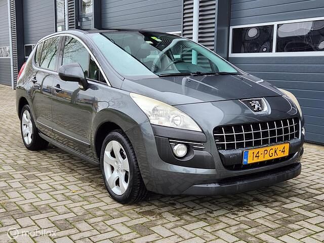 Grijs Gebruikt 2011 Peugeot 3008 MPV | € 2.950 (Eerlijke prijs) - Afbeelding 1/4