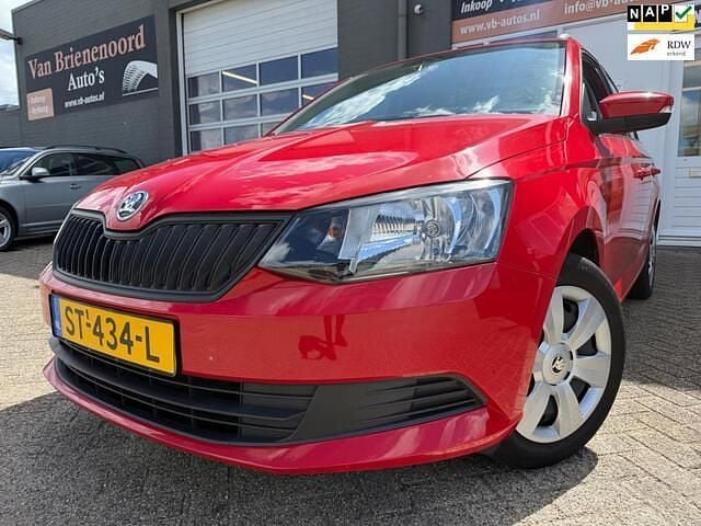 Rood Gebruikt 2018 Skoda Fabia Active Stationwagen | € 6.899 (Super prijs) - Afbeelding 1/4