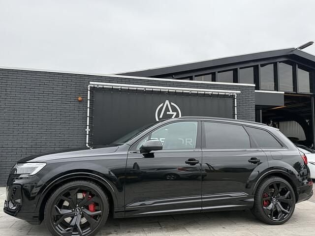 Zwart Gebruikt 2024 Audi Q7 Competition SUV | € 114.999 - Afbeelding 1/4