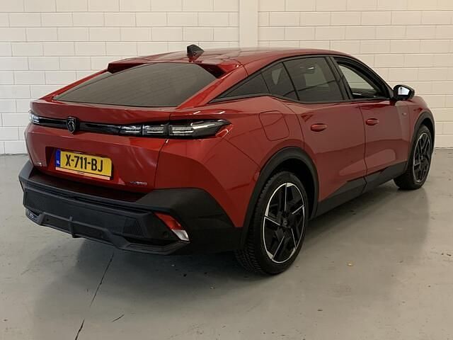 Occasion Peugeot 408 Allure 225 PK (165 kW) 2023 Rood Hatchback