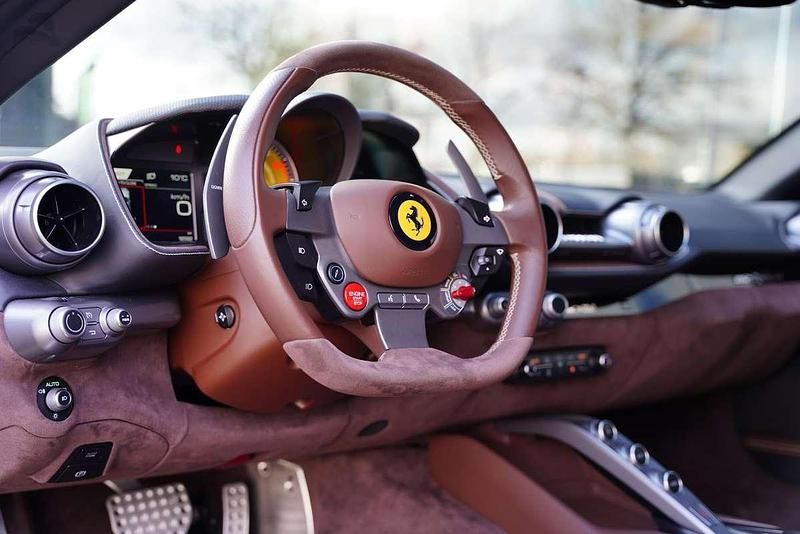 Occasion Ferrari 812 799 PK (587 kW) 2020 Grijs Coupé