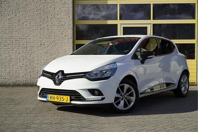 Wit Gebruikt 2017 Renault Clio IV LIMITED Hatchback | € 7.950 (Eerlijke prijs) - Afbeelding 1/4