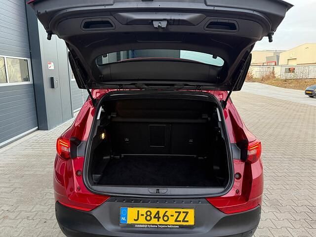 Occasion Opel Grandland X Innovation 131 PK (96 kW) 2020 Rood (metallic) SUV