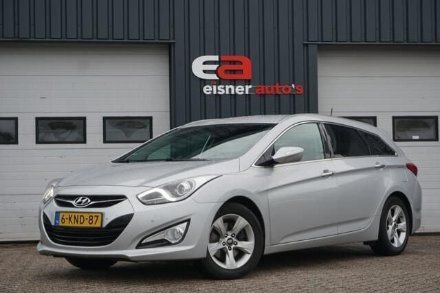 Grijs Gebruikt 2013 Hyundai i40 Edition Stationwagen | € 8.749 (Eerlijke prijs) - Afbeelding 1/4