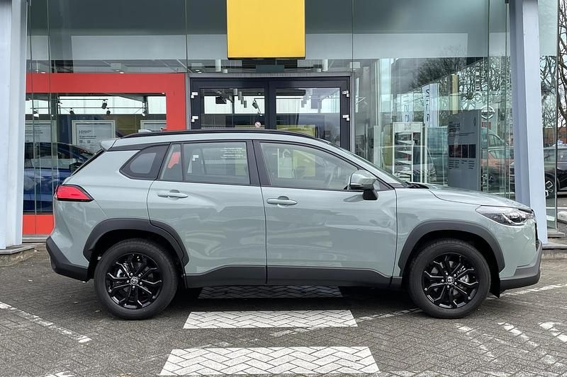 Occasion Toyota Corolla Cross Style 140 PK (102 kW) 2025 Groen SUV