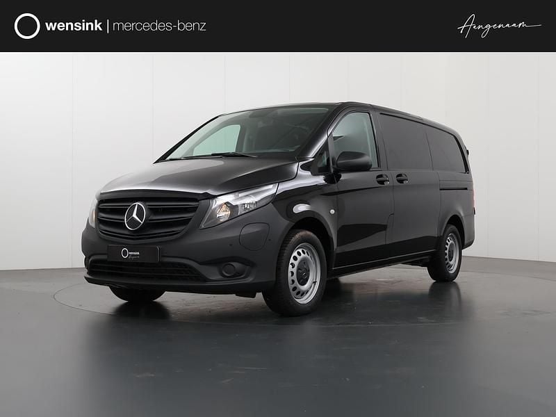 Zwart Nieuw 2024 Mercedes e-Vito MPV | € 49.112 (Eerlijke prijs) - Afbeelding 1/4