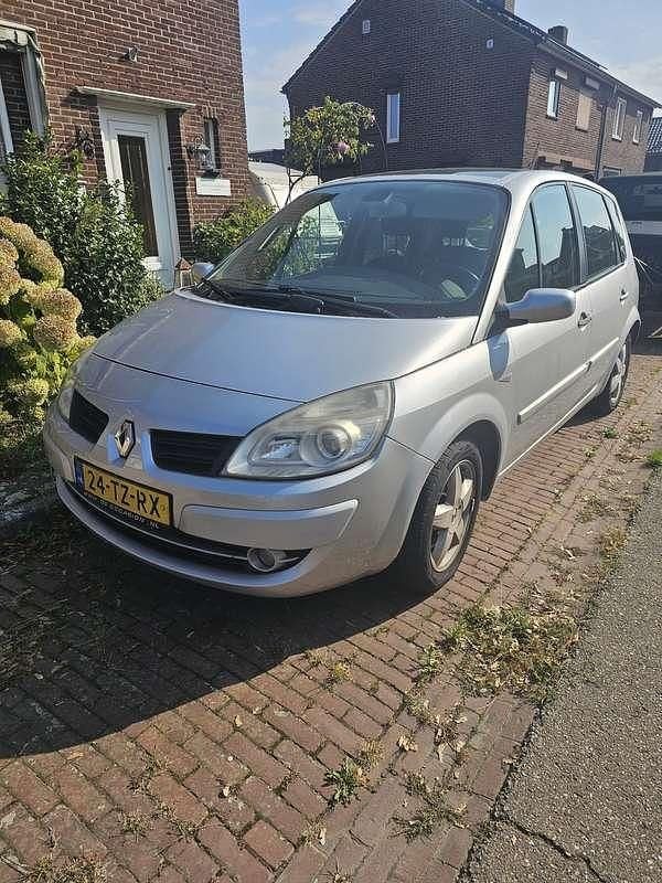 Grijs Gebruikt 2007 Renault Scénic II MPV | € 2.150 (Goede deal) - Afbeelding 1/4