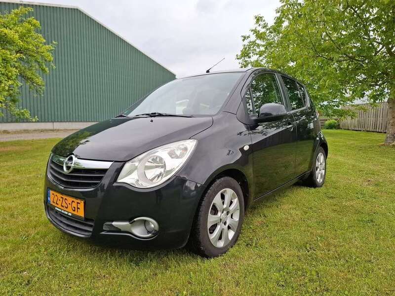 Zwart Gebruikt 2008 Opel Agila Enjoy Hatchback | € 2.150 (Iets duurder) - Afbeelding 1/4