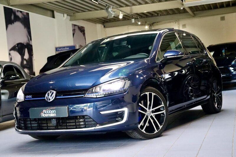 Blauw Gebruikt 2015 VW Golf VII GTE Hatchback | € 16.490 (Duur) - Afbeelding 1/4