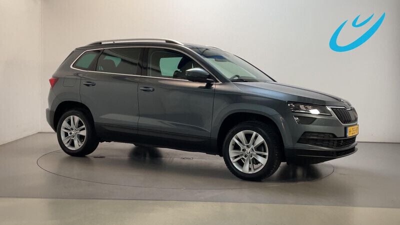 Grijs Gebruikt 2020 Skoda Karoq Business Line SUV | € 23.400 (Goede deal) - Afbeelding 1/3