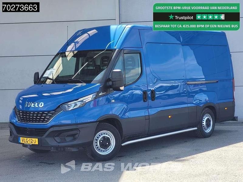 Blauw Gebruikt 2021 Iveco Daily Van | € 17.200 (Super prijs) - Afbeelding 1/3