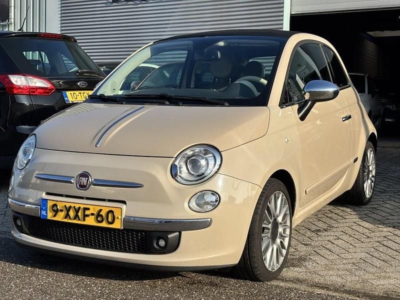 Bruin Occasion 2014 Fiat 500C Cabriolet | € 4.490 (Super prijs) - Afbeelding 1/4