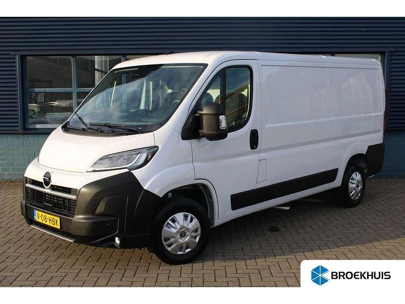 Wit Gebruikt 2024 Opel Movano Van | € 22.400 (Super prijs) - Afbeelding 1/4
