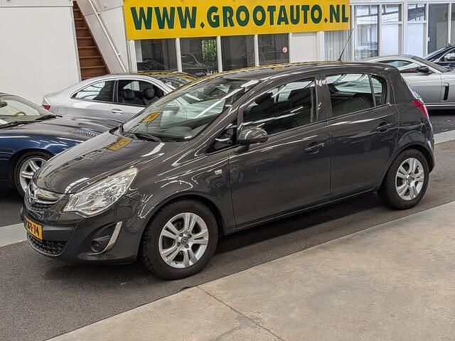 Grijs Gebruikt 2013 Opel Corsa Design Edition Hatchback | € 4.444 (Goede deal) - Afbeelding 1/4