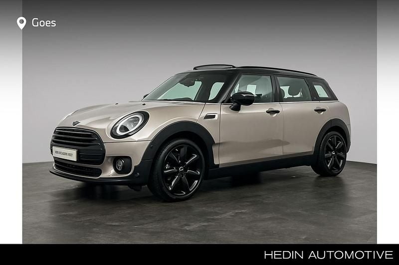 Rooftop grey (grijs metallic) Gebruikt 2022 Mini Cooper Clubman Comfort Stationwagen | € 29.880 (Eerlijke prijs) - Afbeelding 1/4