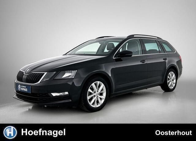 Zwart, metallic lak Gebruikt 2020 Skoda Octavia Business Line Stationwagen | € 14.500 (Goede deal) - Afbeelding 1/4