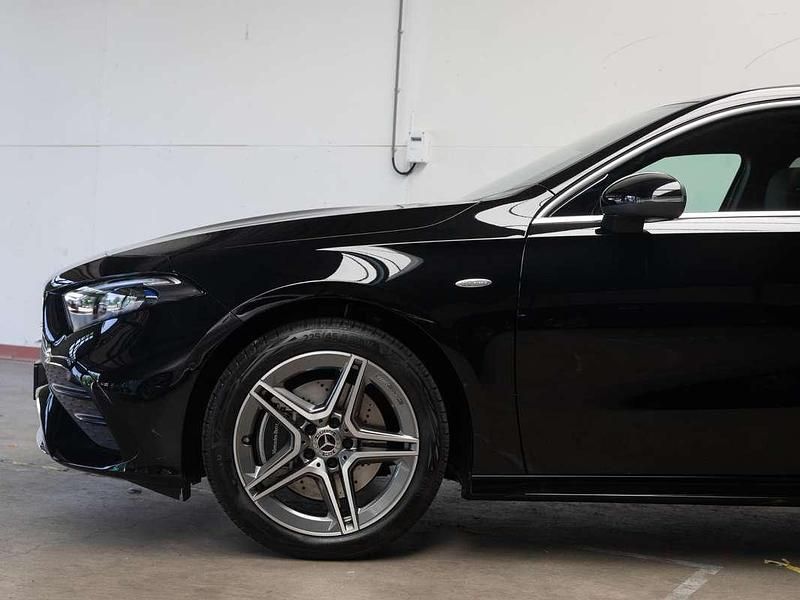 Occasion Mercedes A250 Business 163 PK (119 kW) 2025 Zwart Sedan
