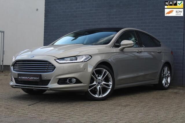 Grijs Gebruikt 2015 Ford Mondeo Titanium Hatchback | € 19.999 (Duur) - Afbeelding 1/4