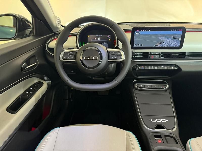 Occasion Fiat 600 La Prima 145 PK (106 kW) 2024 Suv SUV