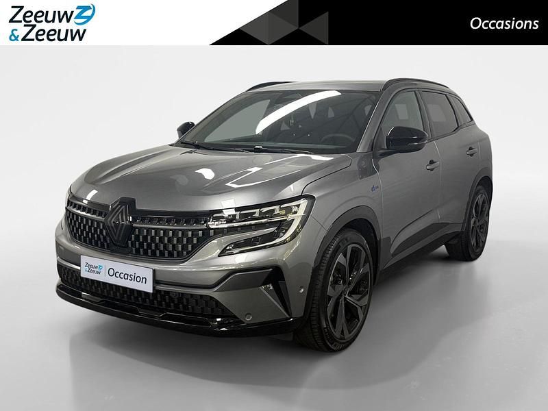 Grijs Occasion 2025 Renault Austral Techno Esprit Alpine SUV | € 37.935 (Eerlijke prijs) - Afbeelding 1/4