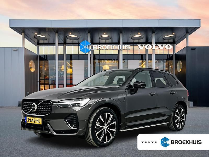 Grijs Gebruikt 2023 Volvo XC60 Plus SUV | € 49.895 (Duur) - Afbeelding 1/4