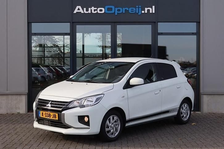 Wit Occasion 2021 Mitsubishi Space Star Active Hatchback | € 11.945 (Goede deal) - Afbeelding 1/4