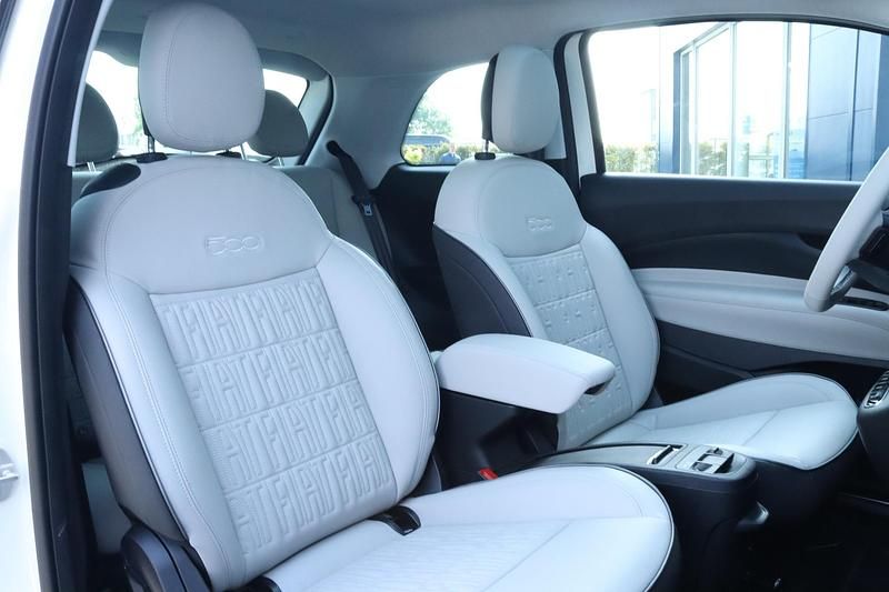 Occasion Fiat 500e La Prima 69 kW (95 PK) 2025 Wit Hatchback