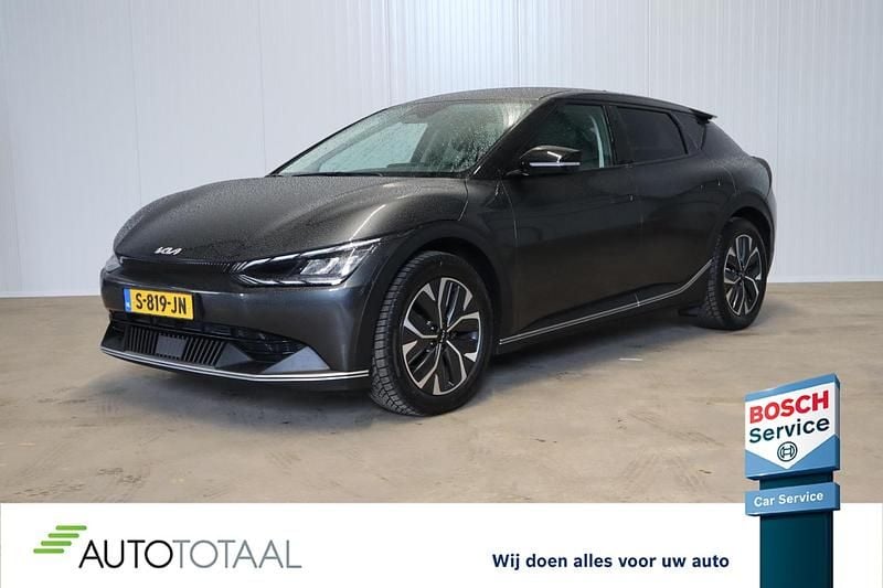 Grijs Gebruikt 2023 Kia EV6 Air SUV | € 29.400 (Eerlijke prijs) - Afbeelding 1/4