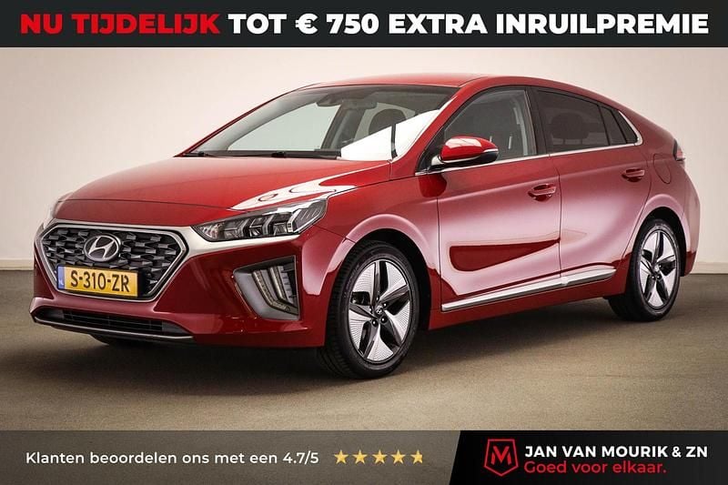 Rood Gebruikt 2021 Hyundai Ioniq Comfort Sedan | € 20.045 (Eerlijke prijs) - Afbeelding 1/4