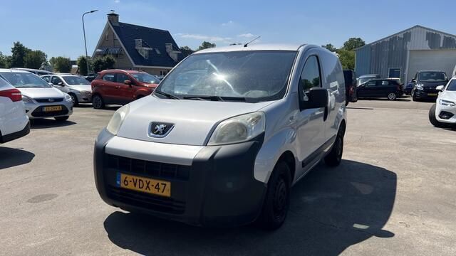 Grijs Gebruikt 2009 Peugeot Bipper MPV | € 1.650 (Eerlijke prijs) - Afbeelding 1/4
