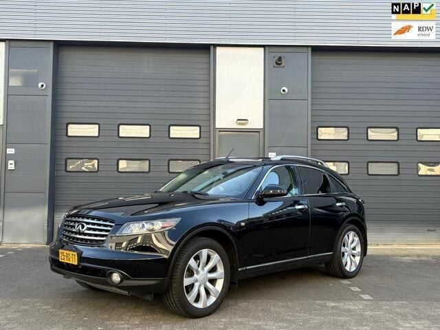 Zwart Gebruikt 2005 Infiniti FX45 SUV | € 7.500 - Afbeelding 1/4