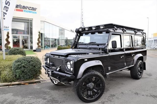 Zwart Occasion 1999 Land Rover Defender SE SUV | € 38.450 - Afbeelding 1/4