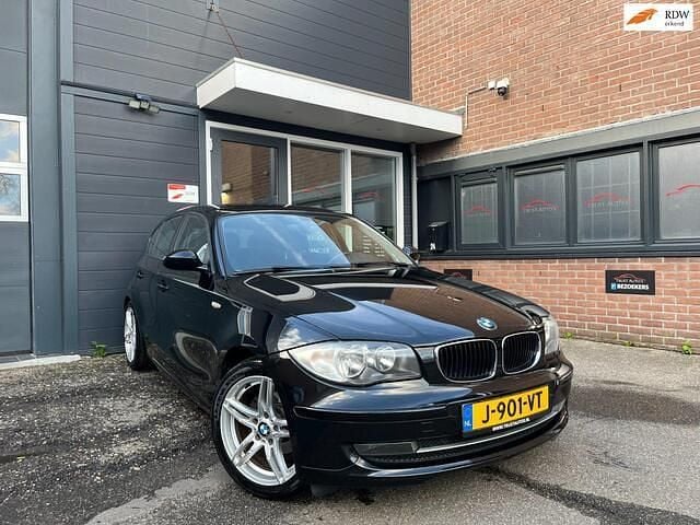 Zwart Gebruikt 2007 BMW 116 M Sport Hatchback | € 5.250 (Eerlijke prijs) - Afbeelding 1/4
