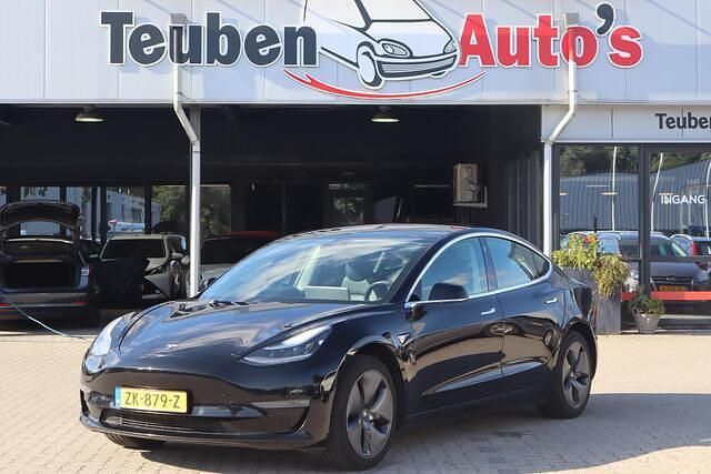 Zwart Gebruikt 2019 Tesla Model 3 Standard Range Sedan | € 16.695 (Iets duurder) - Afbeelding 1/4
