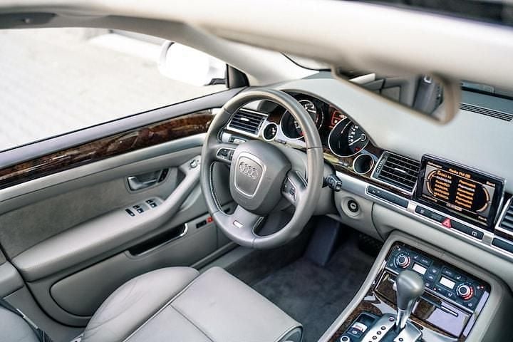 Occasion Audi S8 Comfort 451 PK (331 kW) 2008 Zwart (metallic) Sedan