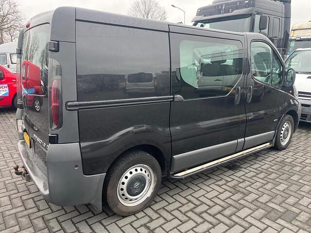 Occasion Opel Vivaro 82 PK (60 kW) 2002 Zwart (metallic) MPV