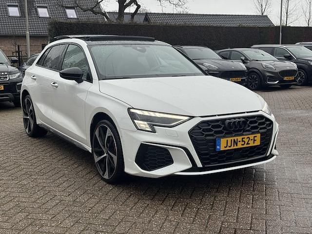 Occasion Audi A3 Sportback e-tron Competition 245 PK (180 kW) 2021 Wit Hatchback