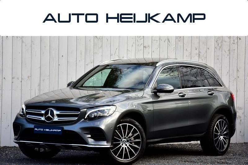 Grijs Gebruikt 2018 Mercedes GLC350 Business SUV | € 35.950 (Eerlijke prijs) - Afbeelding 1/4